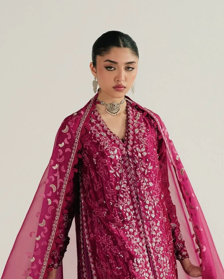 Suffuse Freesia Luxury Chiffon Formal Wedding Long Shirt Gown - Magneta - RHYTHEA - A035