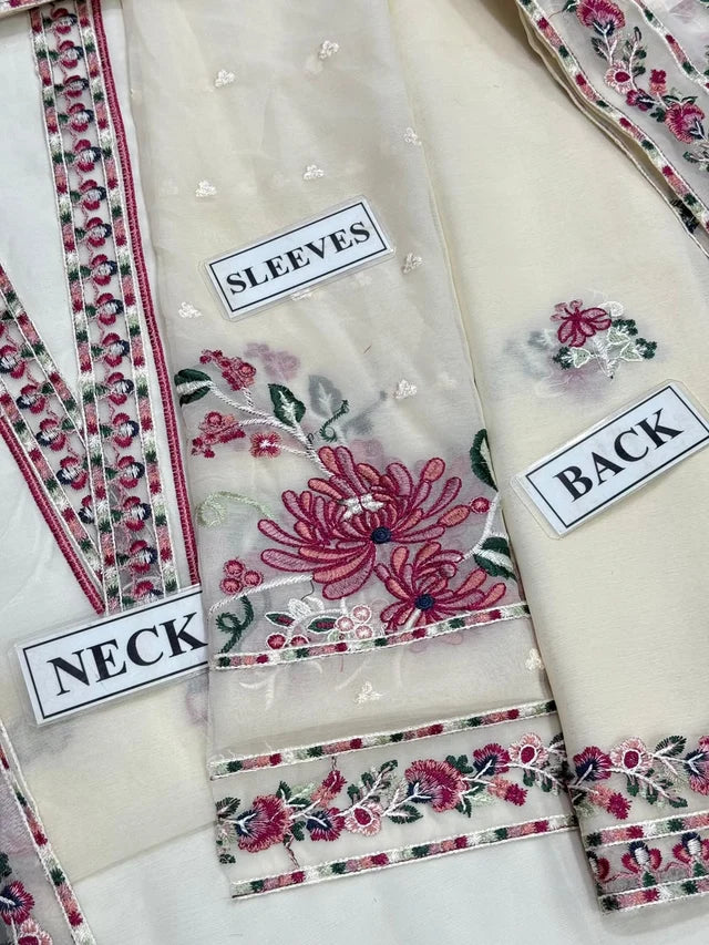 Alizeh Chiffon Embroidered 3 Piece Dress - A065